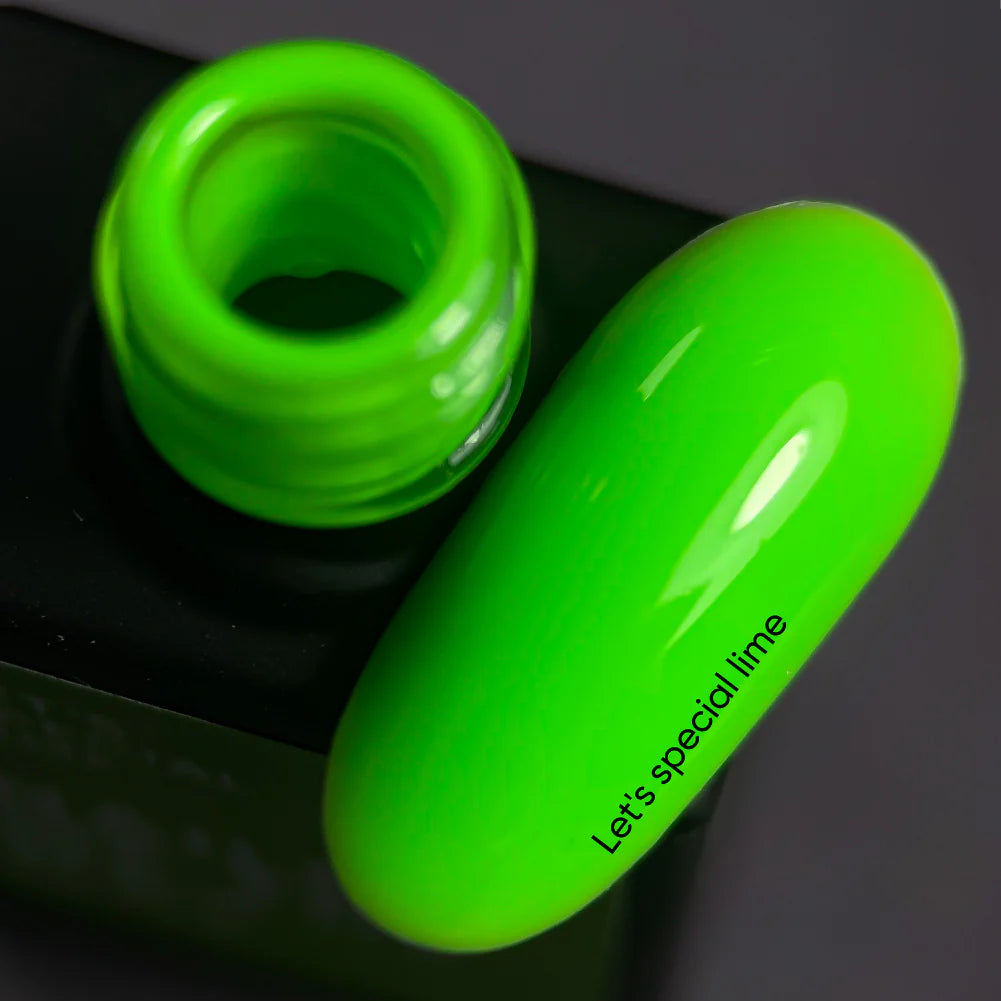 NAILSOFTHEDAY Let's Special Lime: een speciale semi-permanente nagellak van neon