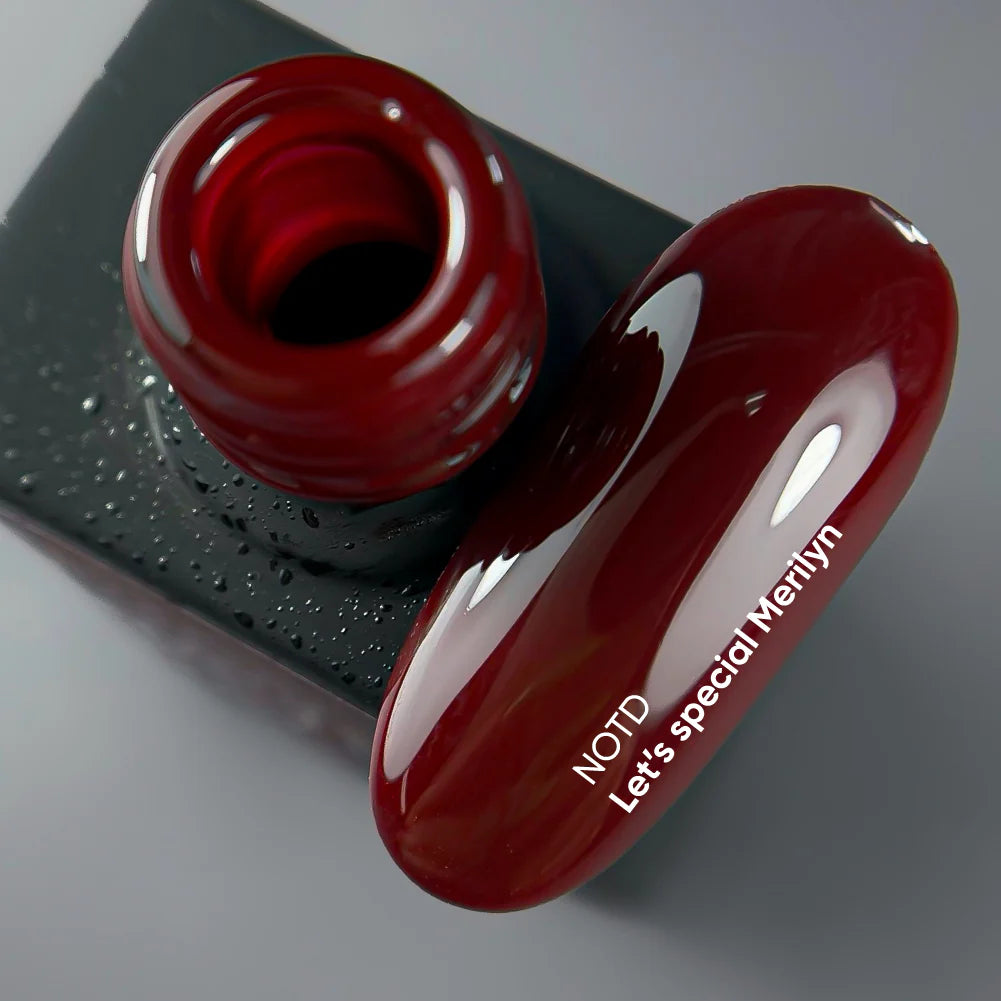 NAILSOFTHEDAY Let's Special Marilyn: halfpermanente nagellak voor bloedkleur die