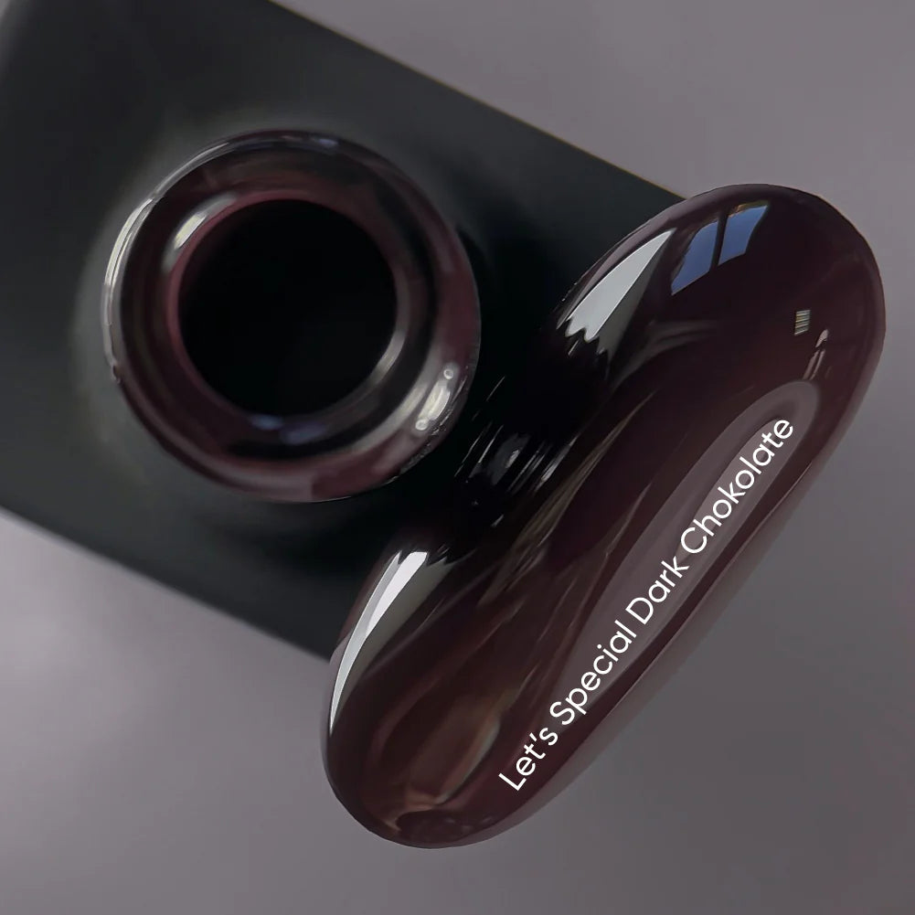 NAILSOFTHEDAY Let's Special Dark Chocolate - donkerbruine semi-permanente nagell